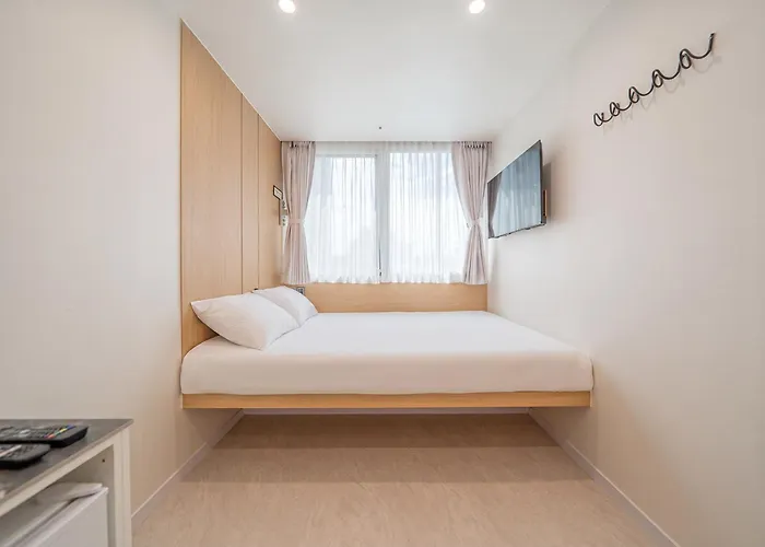 Melo Hotel 2*